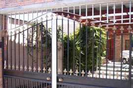 swing gates - 3 - dc metalworks 